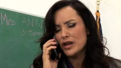 Lisa Ann - Desktop banging for hot teacher Lisa Ann - nvdvid.com