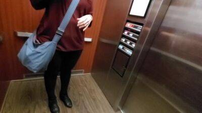 Cuckold - Wife meets with new bull in hotel, goes bareback - sunporno.com