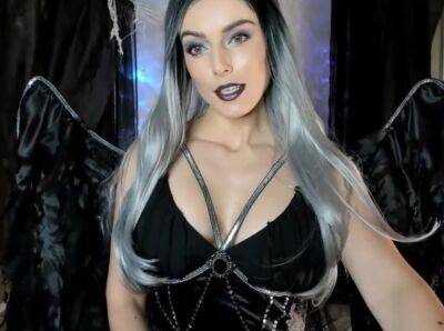 The Dark Angel Teases - fetish goth girl - sunporno.com