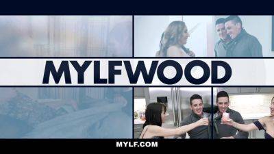 Alex Jett - Alex Jett goes wild with mylf & fmm in steamy threesome action - sexu.com