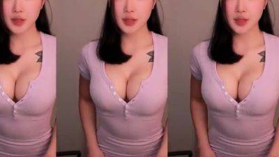 Awesome Teen With Big Boobs Dildo Masturbation - drtuber - Japan