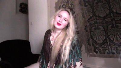 Glitter Goddess – Deep Mesmerism – Video With Glitter - drtuber