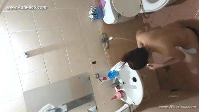 peeping chinese bath.74 - hotmovs.com - China