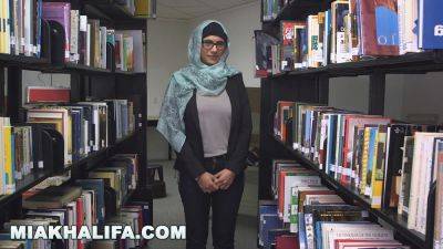 Mia - Mia Khalifa - Mia Khalifa strips hijab and flaunts bubble butt & big tits in library solo - sexu.com - Lebanon