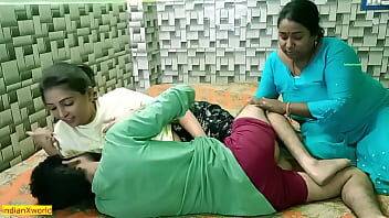 Beautiful Indian girl shared his boyfriend with bhabhi!! Hindi XXX hot sex - xvideos.com - India